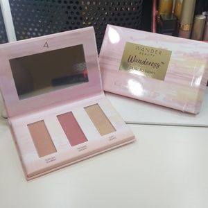 Wander beauty Wanderess dusk to dawn